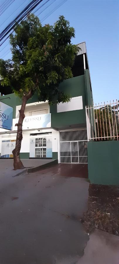 Apartamento Espacoso Com Estacionamento Incluido Foz do Iguacu Ngoại thất bức ảnh