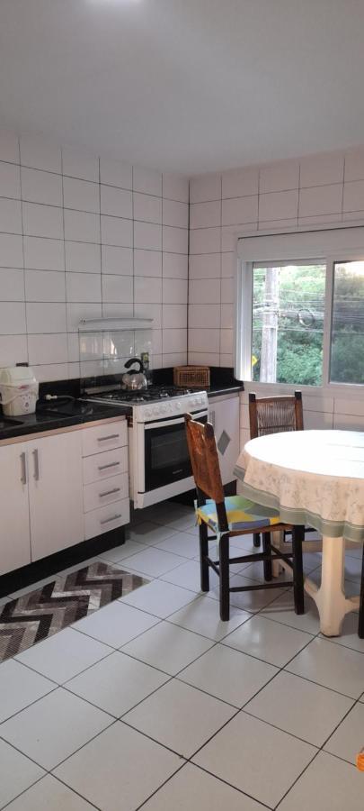 Apartamento Espacoso Com Estacionamento Incluido Foz do Iguacu Ngoại thất bức ảnh