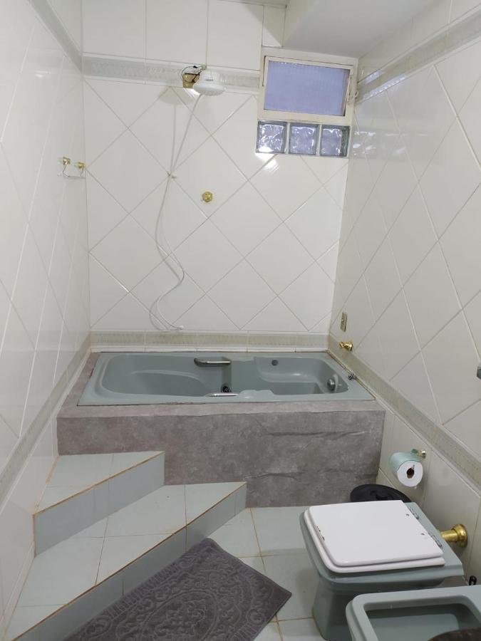 Apartamento Espacoso Com Estacionamento Incluido Foz do Iguacu Ngoại thất bức ảnh