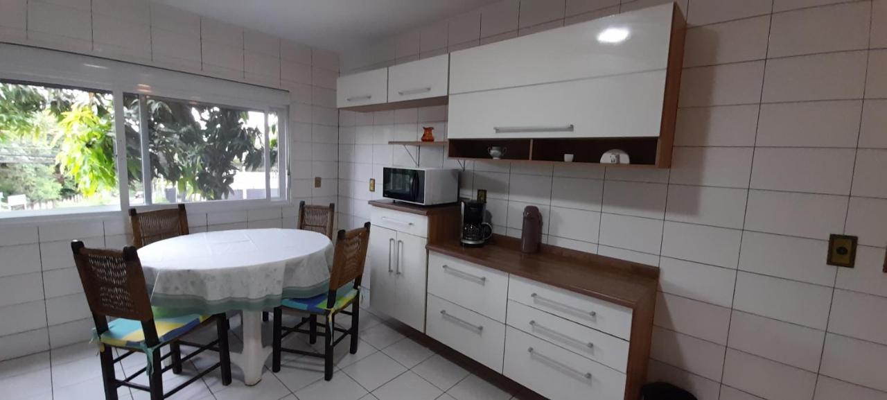 Apartamento Espacoso Com Estacionamento Incluido Foz do Iguacu Ngoại thất bức ảnh
